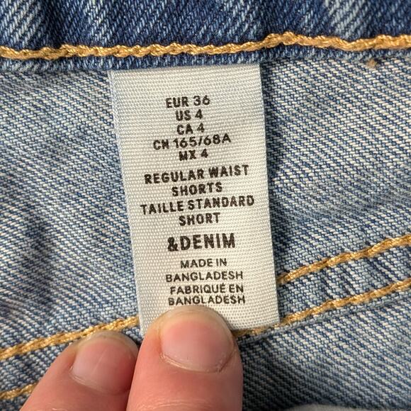 &Denim Paint Streaked Denim Booty Shorts | Women's 4 - Picture 3 of 7